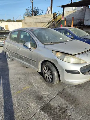 PEUGEOT 207 foto 7