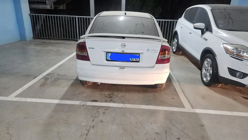 OPEL ASTRA G BERLINA