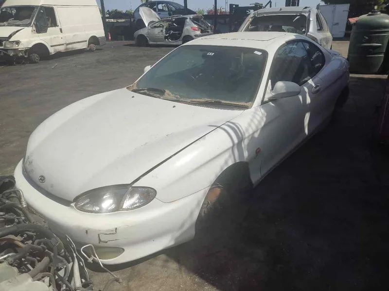 HYUNDAI COUPE (J2)