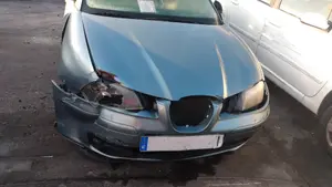SEAT CORDOBA BERLINA (6L2) foto 1