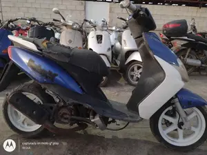 YAMAHA JOG RR foto 3