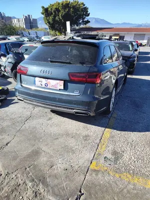 AUDI A6 AVANT (4GD) foto 2