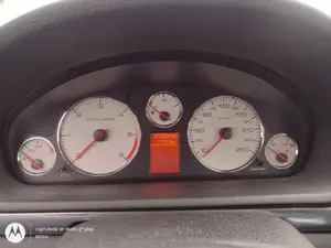 PEUGEOT 407 foto 4