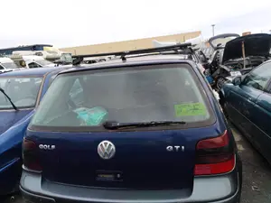 VOLKSWAGEN GOLF IV BERLINA (1J1)(10.1997) foto 4