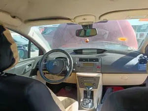CITROEN C4 BERLINA foto 5