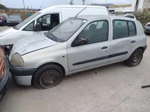 RENAULT CLIO II FASE I (B/CB0) foto 6