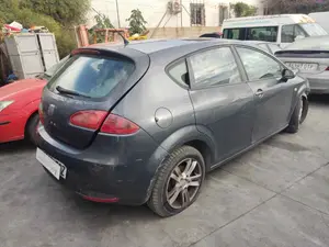 SEAT LEON (1P1) foto 4