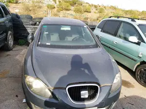 SEAT LEON (1P1) foto 1