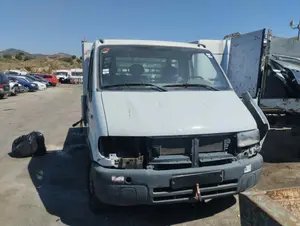 RENAULT MASTER II FASE 2 DOBLE CABINA CAMIÓN/CHASIS foto 4