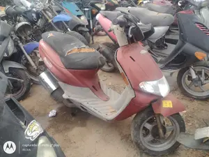 DERBI ATLANTIS 50 foto 3