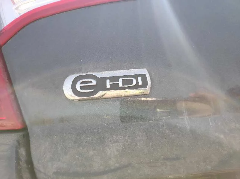 CITROEN C4 BERLINA