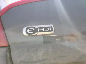 CITROEN C4 BERLINA foto 1