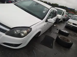 OPEL ASTRA H CARAVAN foto 4