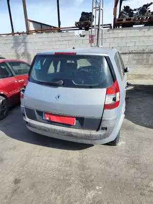 RENAULT SCENIC II foto 7