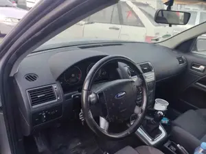 FORD MONDEO BERLINA (GE) foto 7