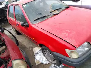 FORD FIESTA BERL./COURIER foto 6