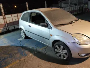 FORD FIESTA (CBK) foto 2