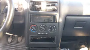 OPEL ASTRA G BERLINA foto 16