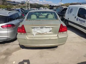 VOLVO S60 BERLINA foto 5