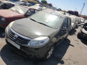 DACIA SANDERO foto 8