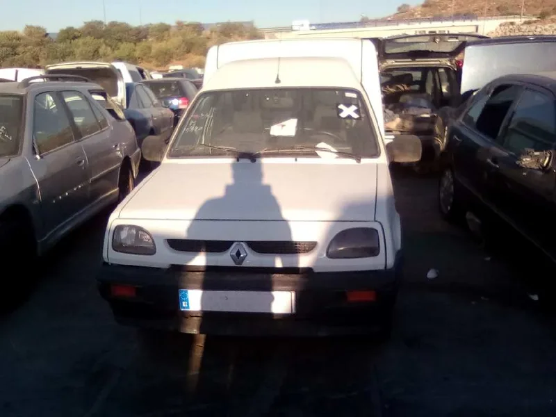 RENAULT RAPID /EXPRESS (F40)