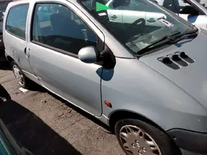 RENAULT TWINGO I (C06) foto 3