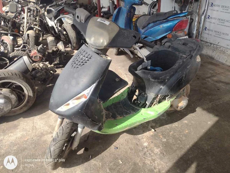 PIAGGIO (VESPA) ZIP