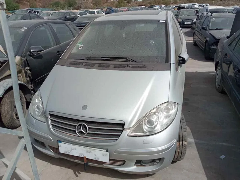 MERCEDES-BENZ CLASE A (BM 169)