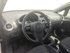 OPEL CORSA D foto 5