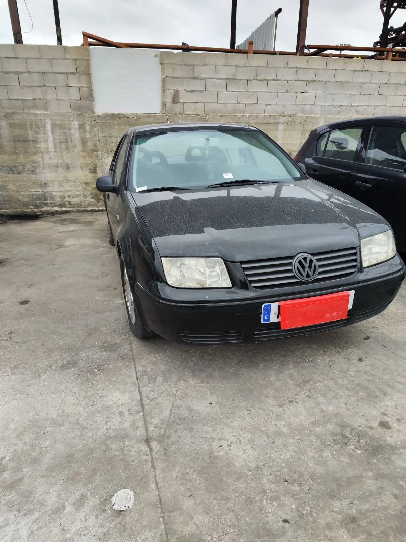 VOLKSWAGEN BORA BERLINA (1J2)(1998)