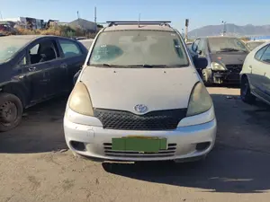 TOYOTA YARIS VERSO (NCP2/NLP2) foto 1