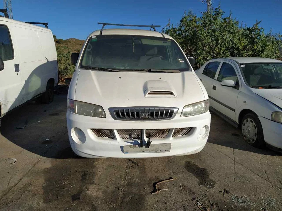 HYUNDAI H-1 ()