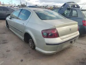 PEUGEOT 407 foto 4