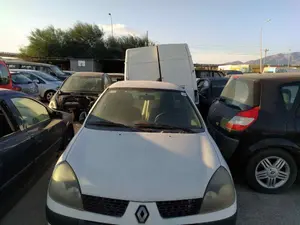 RENAULT CLIO II FASE II (B/CB0) foto 1