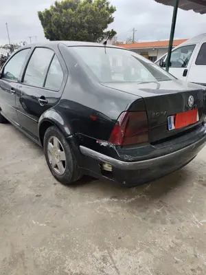 VOLKSWAGEN BORA BERLINA (1J2)(1998) foto 5