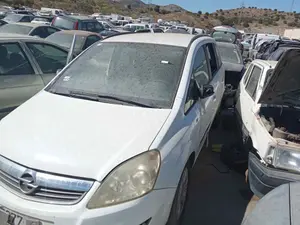 OPEL ZAFIRA B foto 7