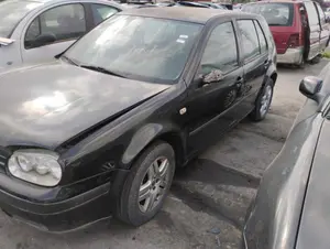 VOLKSWAGEN GOLF IV BERLINA (1J1)(10.1997) foto 5
