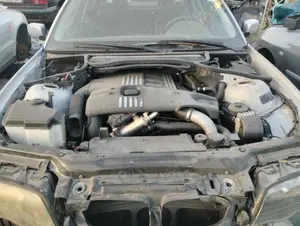 BMW SERIE 3 BERLINA (E46) foto 5