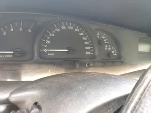 OPEL VECTRA B BERLINA foto 6