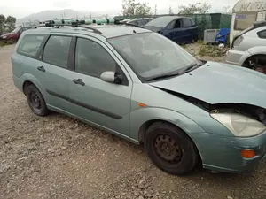 FORD FOCUS FAMILIAR (CAK) foto 2