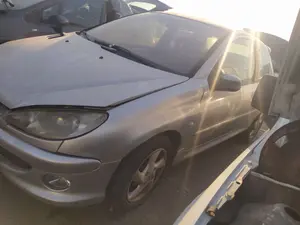 PEUGEOT 206 foto 3