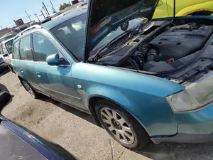 AUDI A6 AVANT (4B5) foto 6