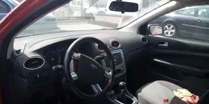 FORD FOCUS BERLINA (CAP) foto 5