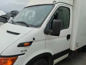 IVECO DAILY FURGÓN foto 2
