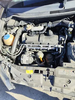 SEAT IBIZA (6L1) foto 5