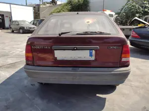OPEL KADETT E foto 15