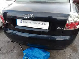 AUDI A4 BERLINA (8E) foto 7
