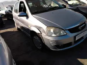 TATA INDICA (1998) foto 2