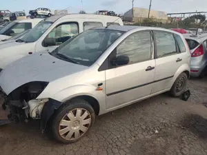 FORD FIESTA (CBK) foto 2