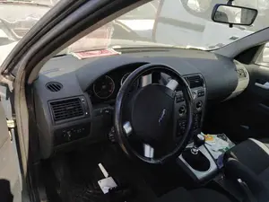 FORD MONDEO BERLINA (GE) foto 4